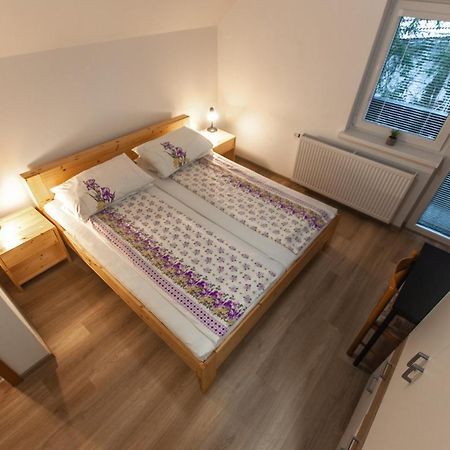 Apartment Ticar Бохінь Екстер'єр фото